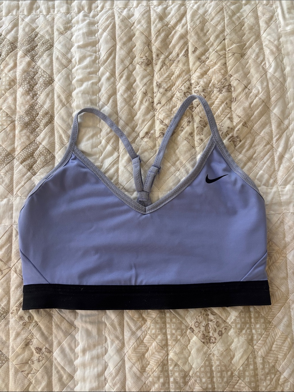M Nike Women's Light Purple Strappy Sports Bra